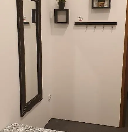 ホステル Flyfly , Darmowy Parking , Rezerwuj Przez Urzadzenia Mobilne -10 Procent