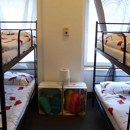 Flyfly , Darmowy Parking , Rezerwuj Przez Urzadzenia Mobilne -10 Procent * ヴロツワフ