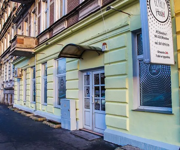 Flyfly , Darmowy Parking , Rezerwuj Przez Urzadzenia Mobilne -10 Procent * Vratislav