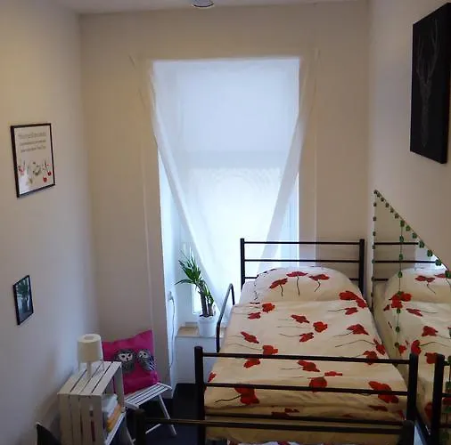 Hostel Flyfly , Darmowy Parking , Rezerwuj Przez Urzadzenia Mobilne -10 Procent *