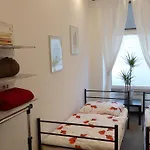 Flyfly , Darmowy Parking , Rezerwuj Przez Urzadzenia Mobilne -10 Procent * Wroclaw