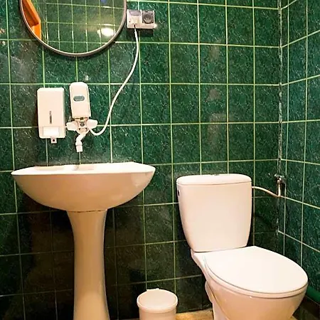 Flyfly , Darmowy Parking , Rezerwuj Przez Urzadzenia Mobilne -10 Procent Auberge de jeunesse