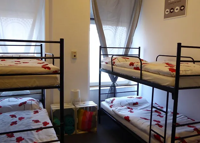 Flyfly , Darmowy Parking , Rezerwuj Przez Urzadzenia Mobilne -10 Procent * Wroclaw